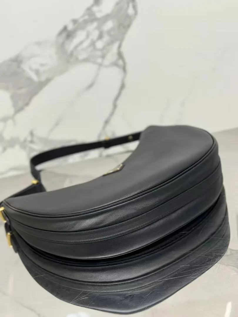 Leather Shoulder Bag — Photo 9