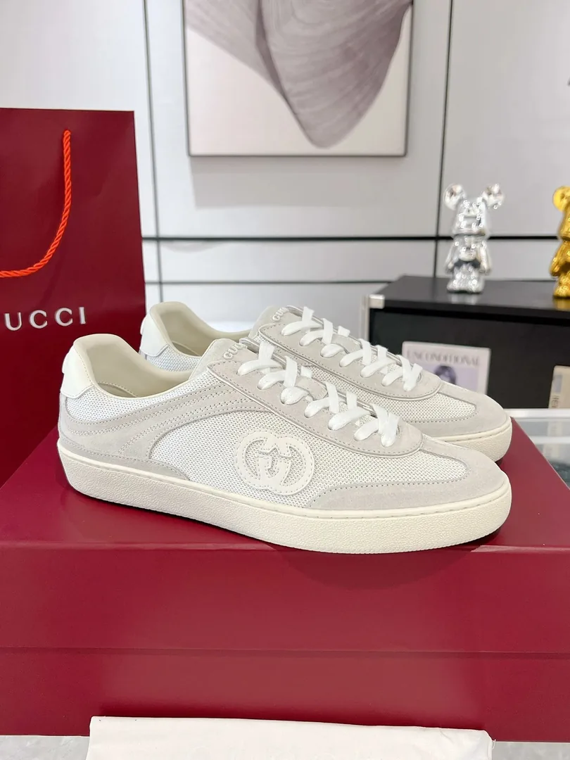 Gucci Couple Low-Top Sneakers — QC