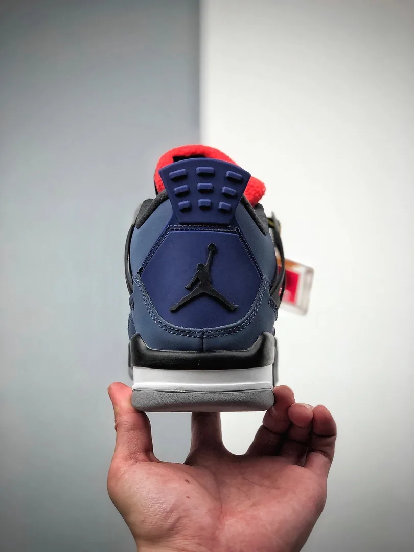 Air Jordan 4 WNTR Loyal Blue — Photo 7