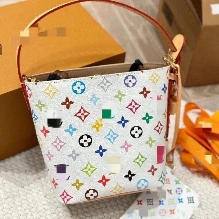 Bucket Crossbody Bag — Photo 5