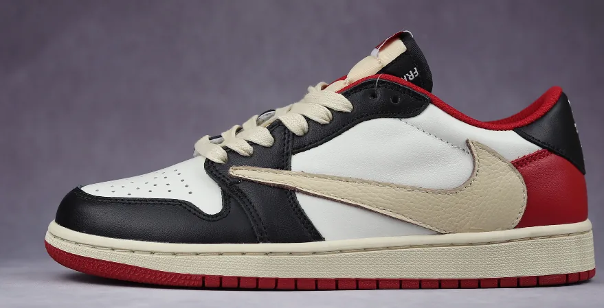 Jordan 1 Low Green Top Trainers — QC