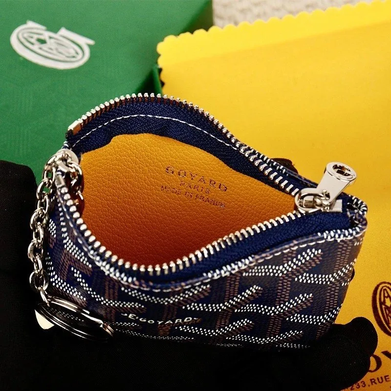 Goyard Zip Coin Wallet — Photo 4