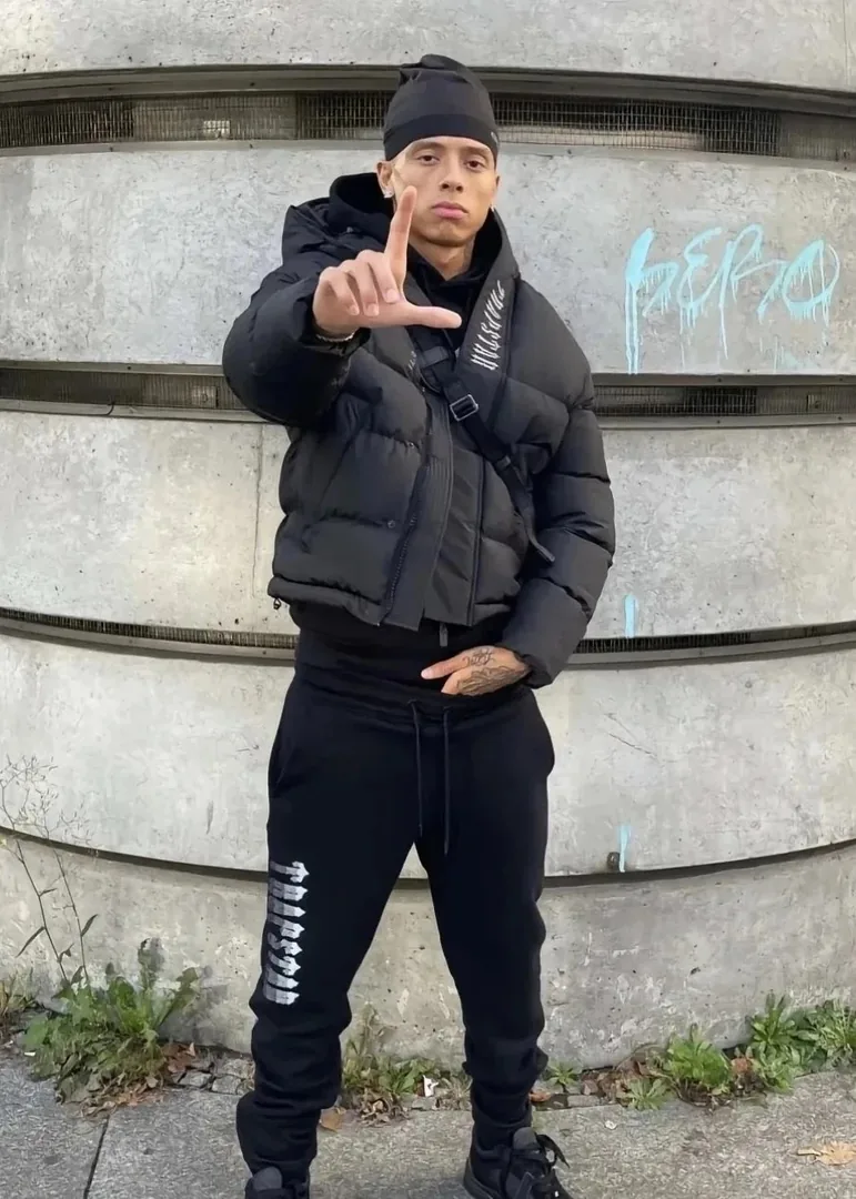 Windproof Warm Jacket — Photo 4