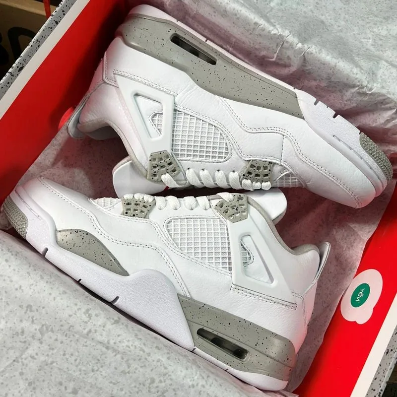 Air Jordan White Cement — Photo 3