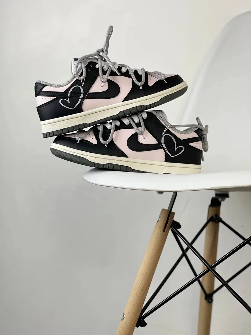 Nike Dunk Low Off-White — photo 10