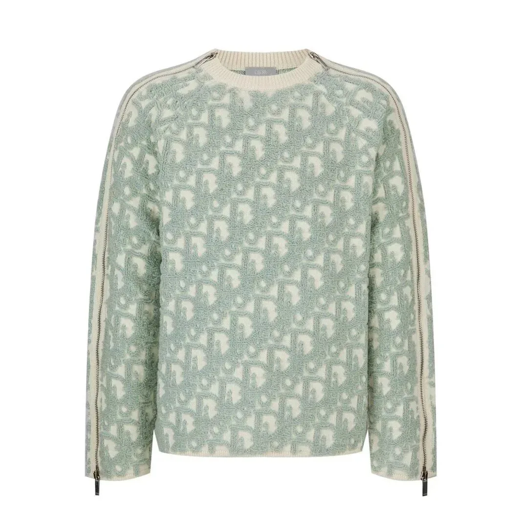 Letter Loose Sweater — Photo 7