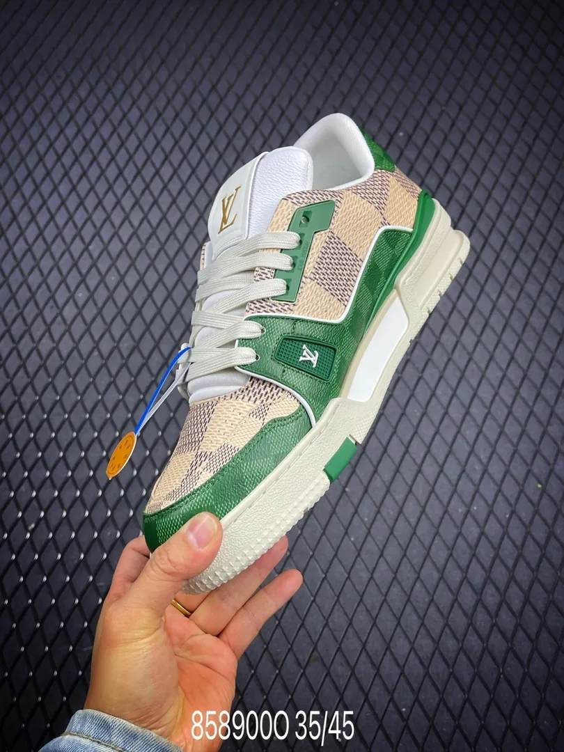 Louis Vuitton LV Trainer Low-Top Sneakers — photo 9