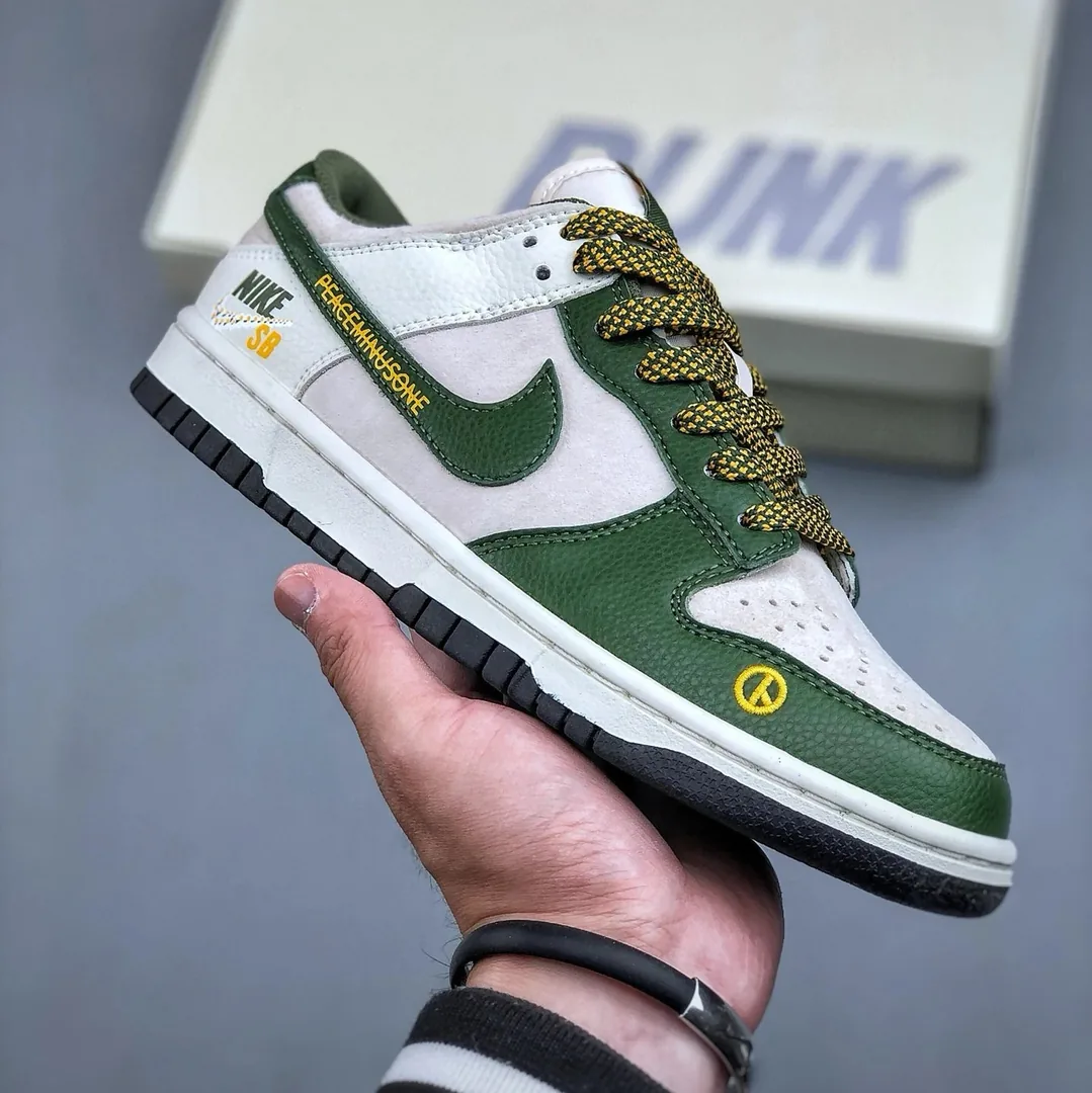 Nike Dunk Sneakers — photo 12