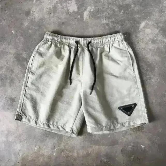 Beach Cropped Shorts — Photo 4