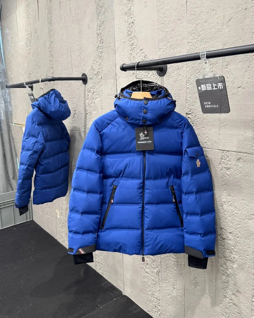 Detachable Hood Down Ski Jacket — photo 10