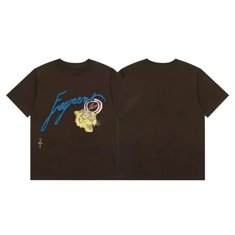 Streetwear T-Shirt — Photo 14