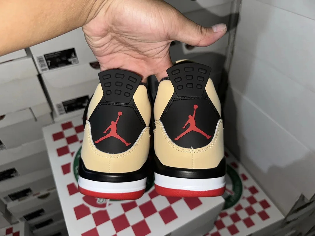 Air Jordan 4 Pizza Brown — QC
