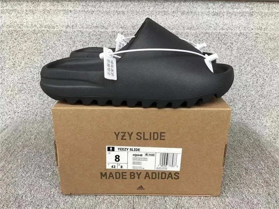 Adidas Yeezy Slide Sport Sneakers — Photo 12