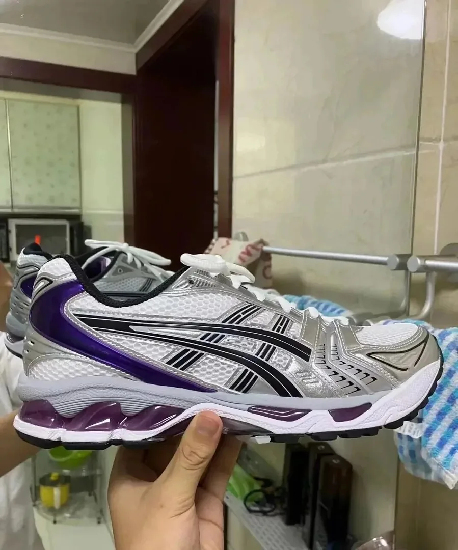 Asics Gel-Kayano 14 Kinetic Grey Runners — QC