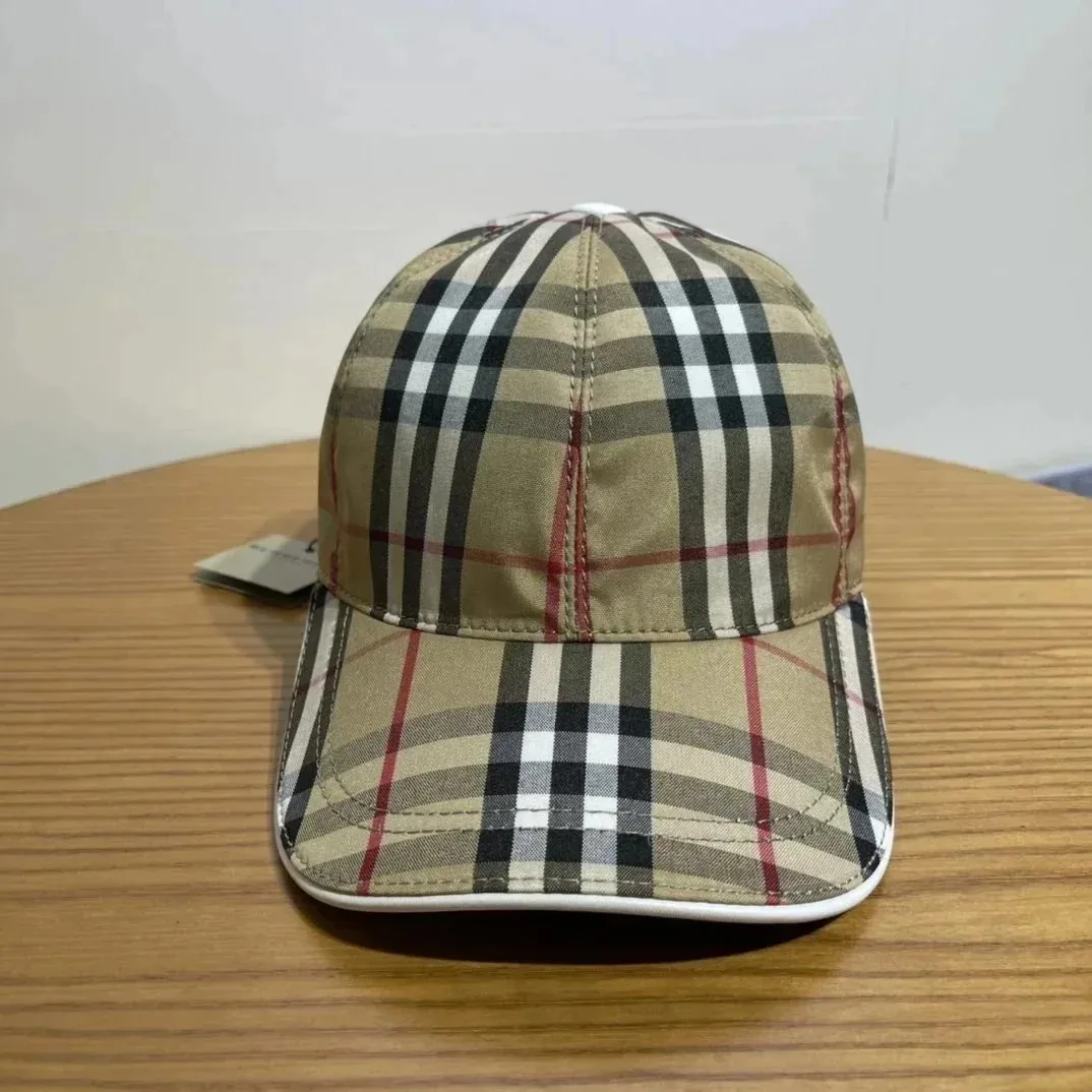 Burberry Vintage Check Baseball Cap — QC