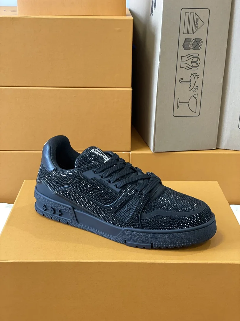 Louis Vuitton LV Trainer Dior Crystal Sneakers — photo 10