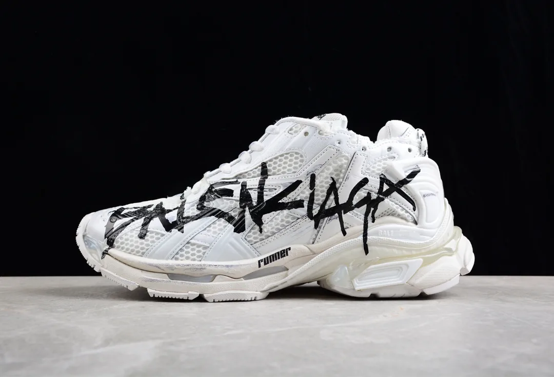 Balenciaga Runner Grey Low-Tops — QC