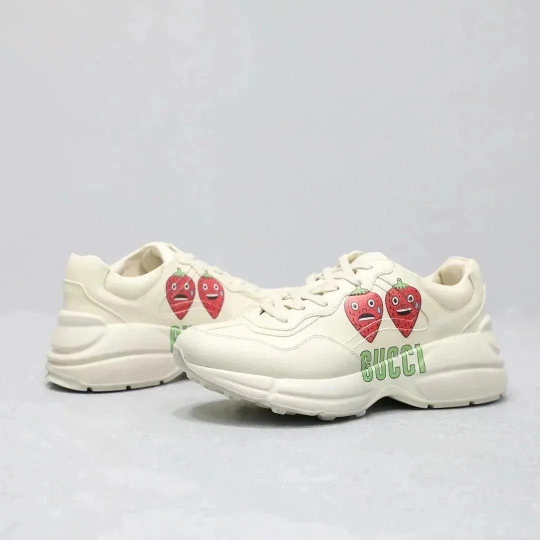Gucci Rhyton Beige Dad Shoes — Photo 9