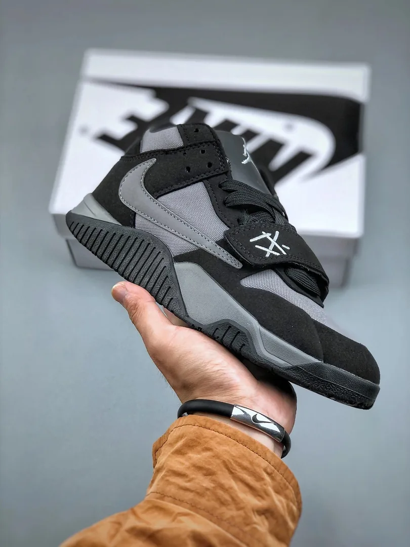 Air Jordan Cut The Check — Photo 2