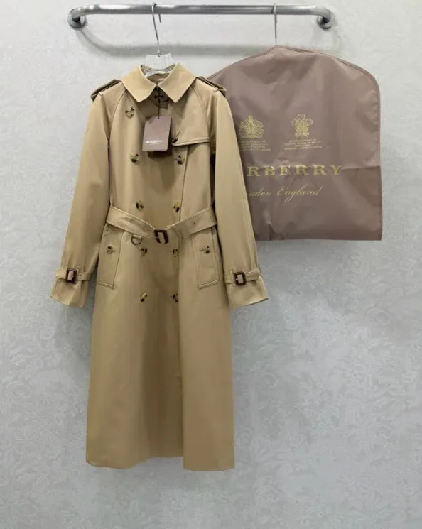Insulated Winter Jacket — Photo 4