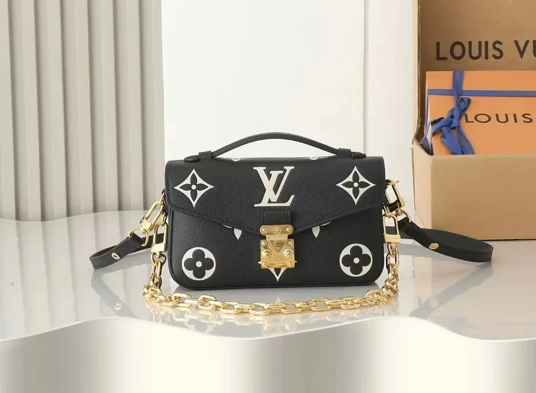 Messenger Crossbody Bag — Photo 14
