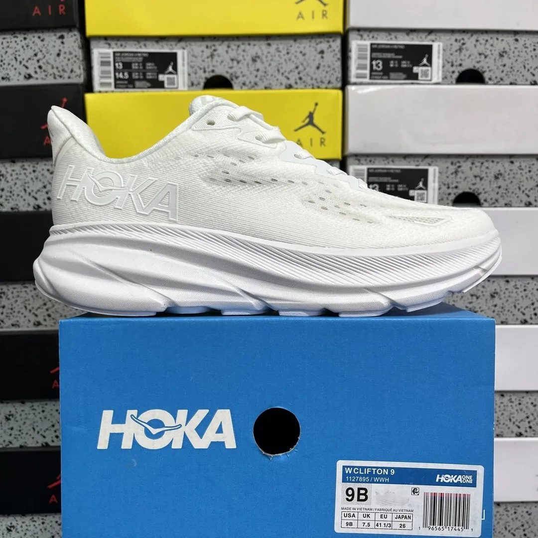 Hoka Clifton 9 One — QC