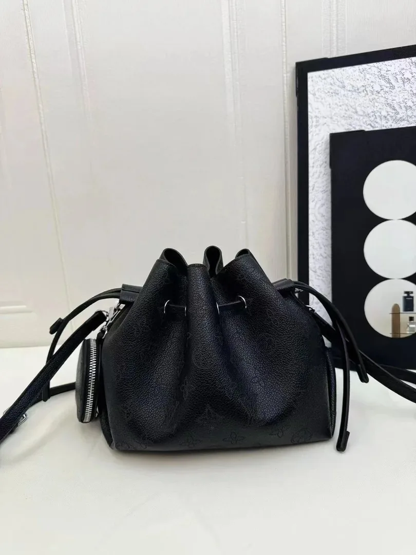 Handheld Crossbody Bag — Photo 5