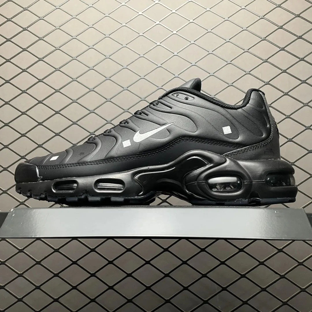 Nike Air Max Plus TN Grey Black Retro Sneakers