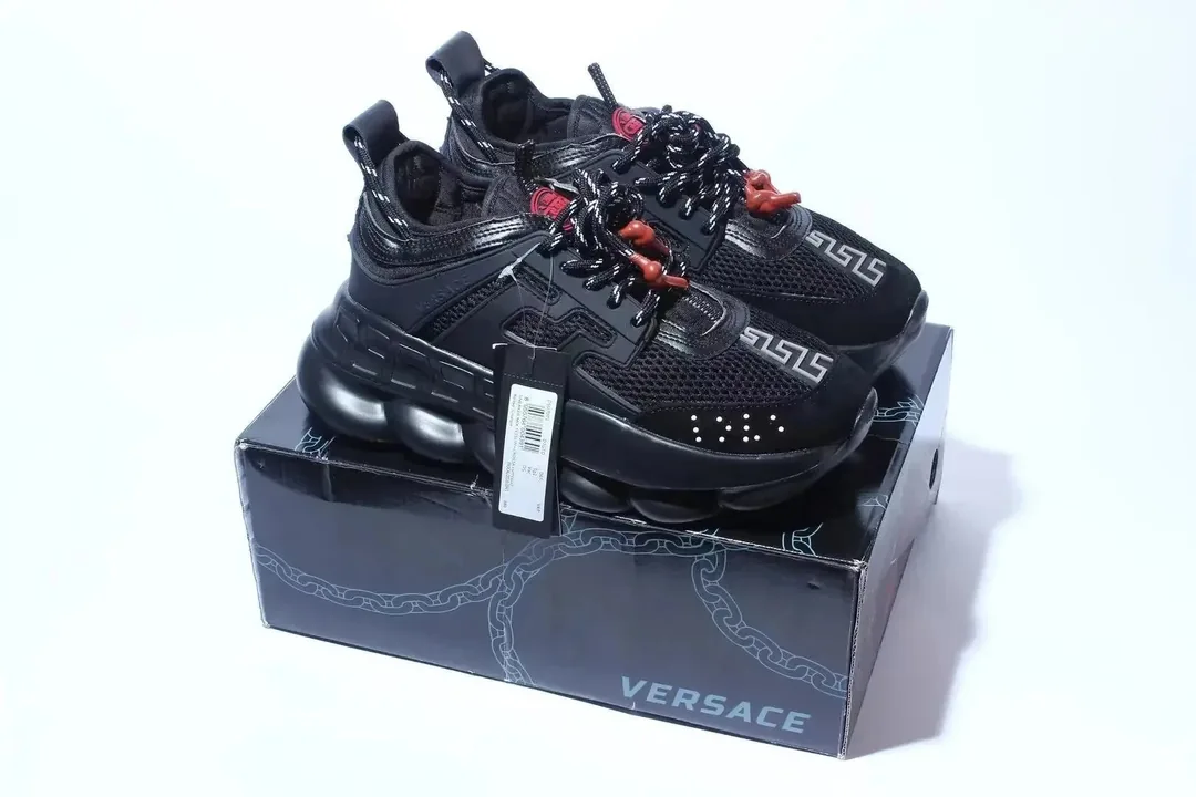 Versace Chain Reaction Black Trainers — Photo 3