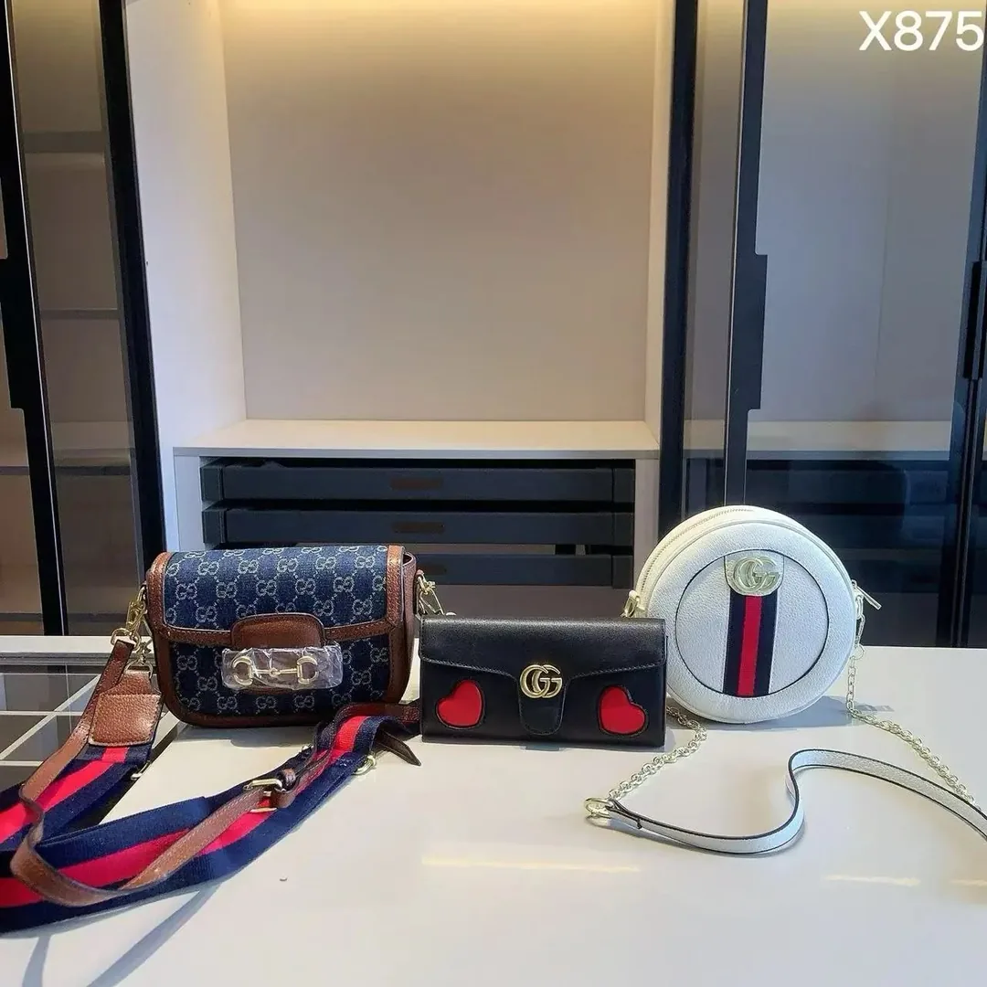 Leather Crossbody Shoulder Bag — QC