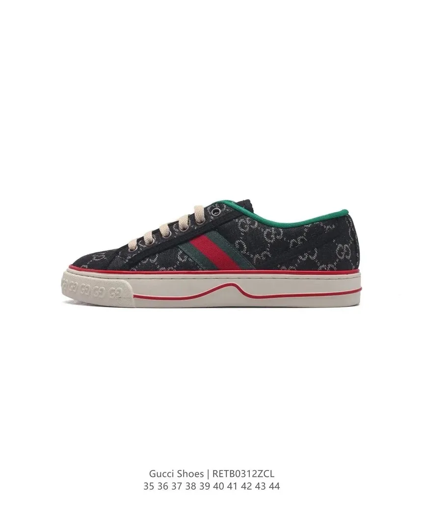 Gucci Sneakers — QC