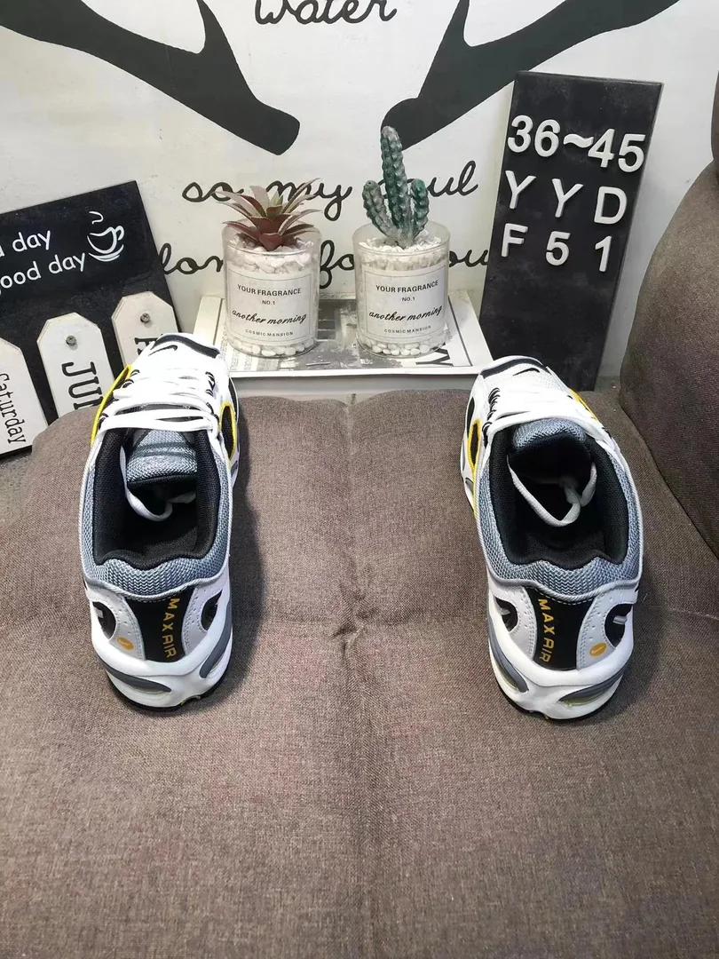 Nike Air Max Tailwind 4 IV Dad Shoes — QC