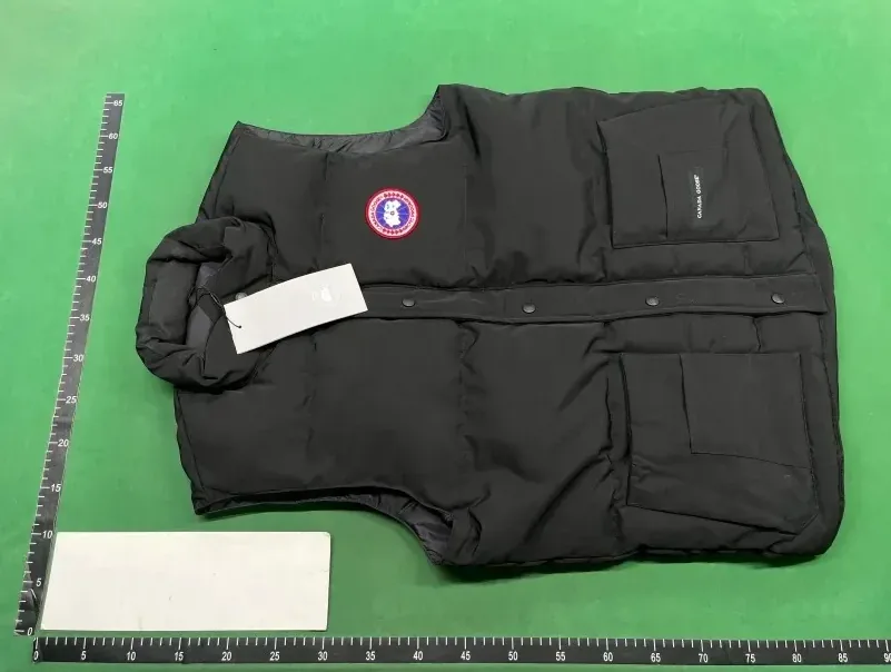 Couple Vest — QC