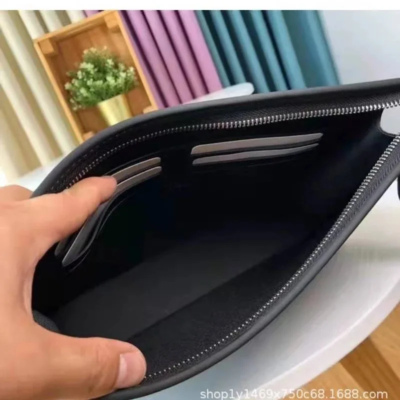 Envelope Clutch Bag — Photo 5