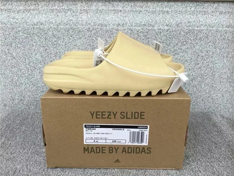 Yeezy Slide Black Foam Sandal — QC