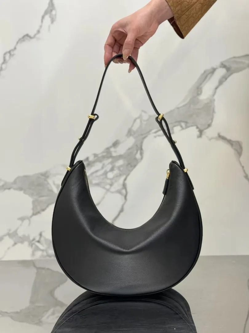 Leather Shoulder Bag — Photo 4