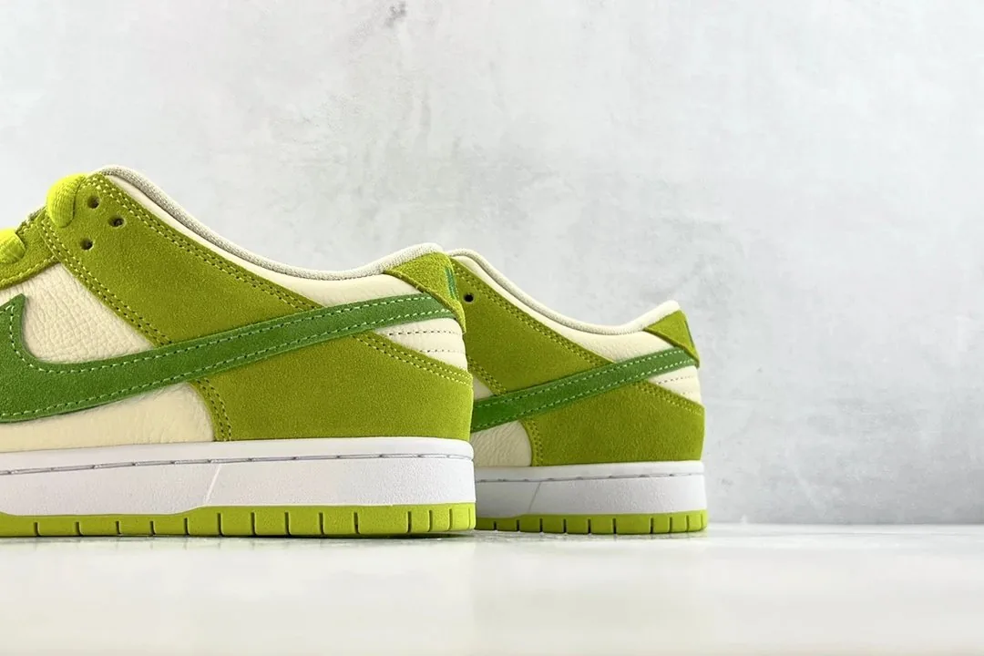 Nike Dunk Low SB Green Apple — QC