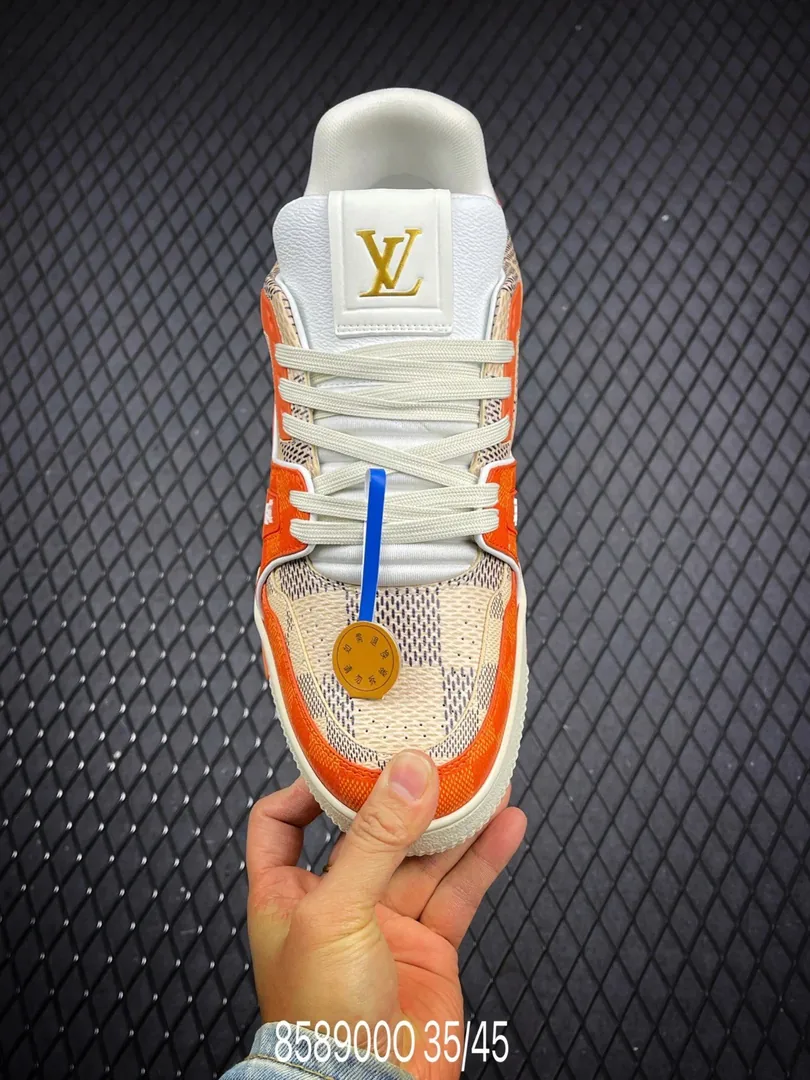 Louis Vuitton LV Trainer Low-Top Sneakers — photo 4