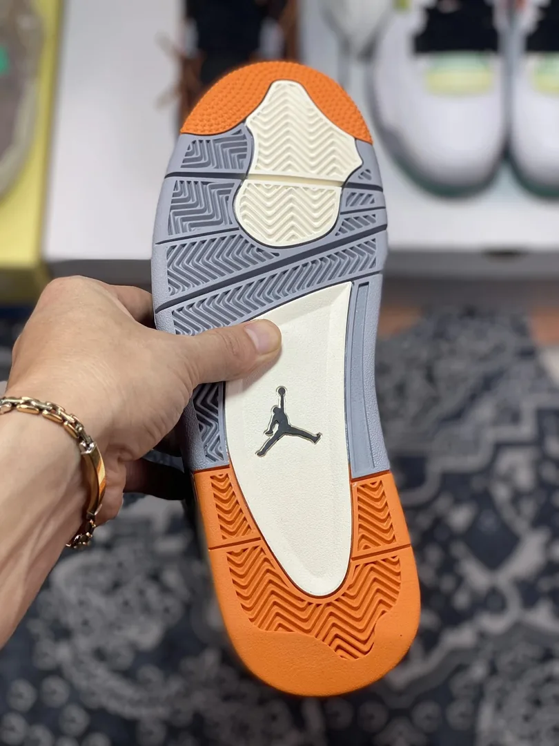 Air Jordan 4 SE Starfish — photo 5