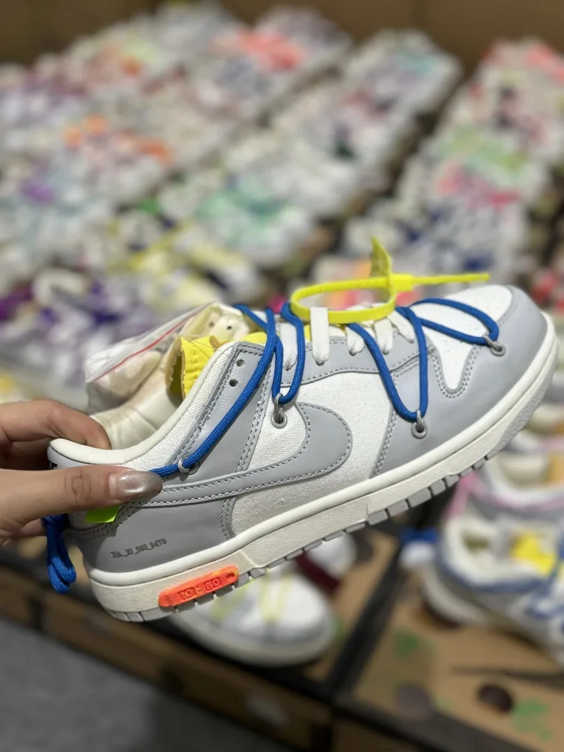 Off-White Low The 50 Sneakers — Photo 11