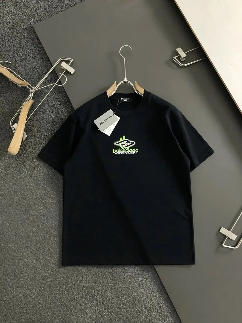 Balenciaga Logo Print T-Shirt Collection — QC