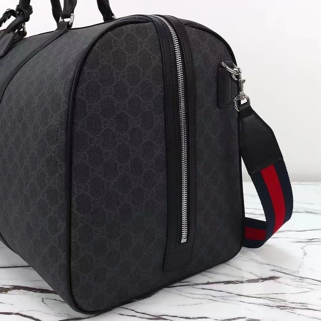 Gucci Leather Crossbody Bag — Photo 15