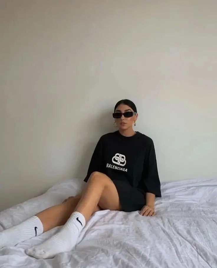 Balenciaga BB Logo Print T-Shirt Collection — Photo 4