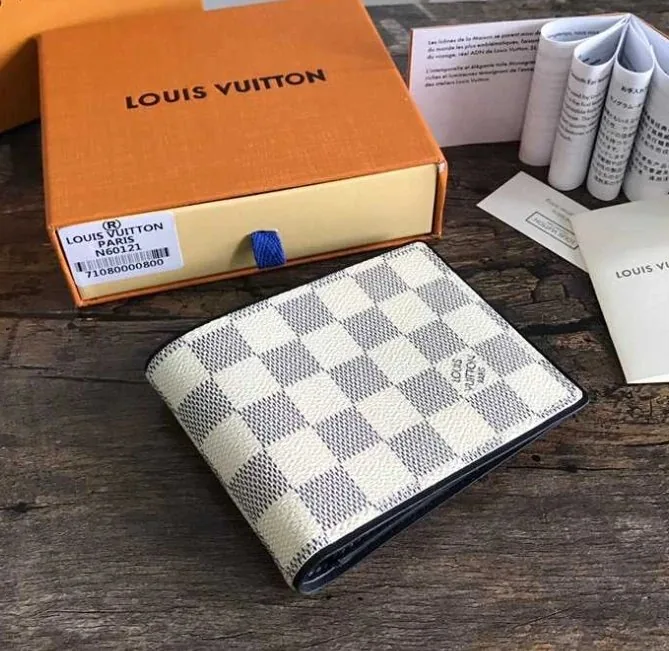 Louis Vuitton Multiple Wallet — Photo 15