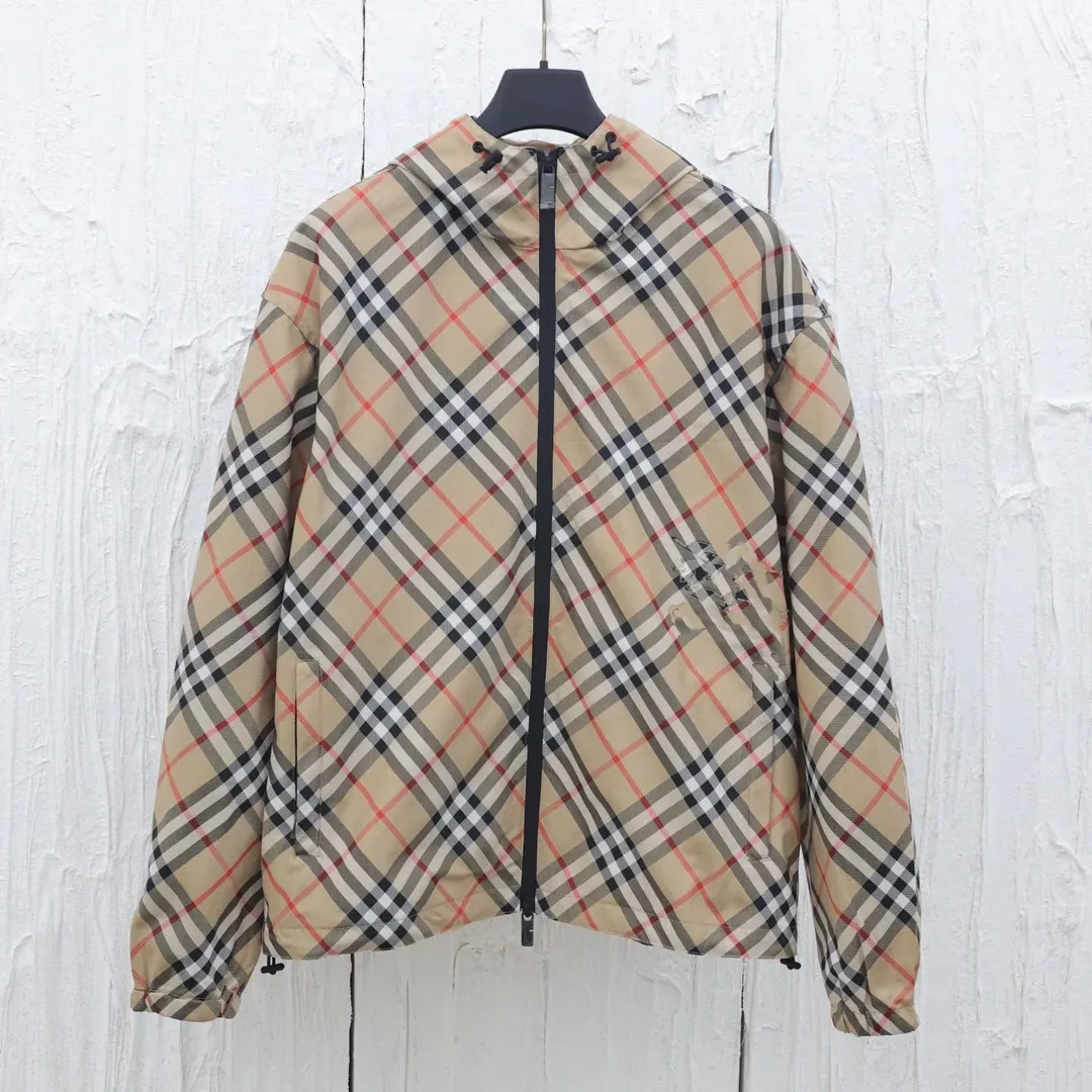 Hooded Jacket — Photo 2