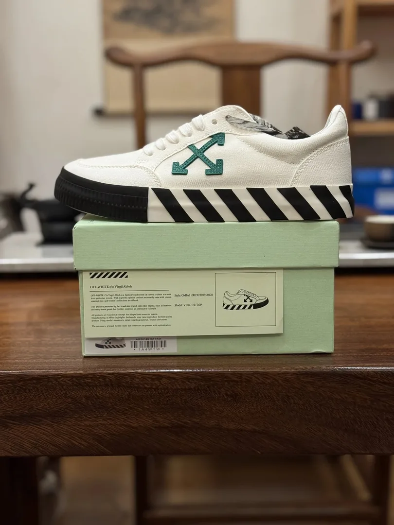 Off-White Vulc Low White Green Vulcanized Tops — Photo 4