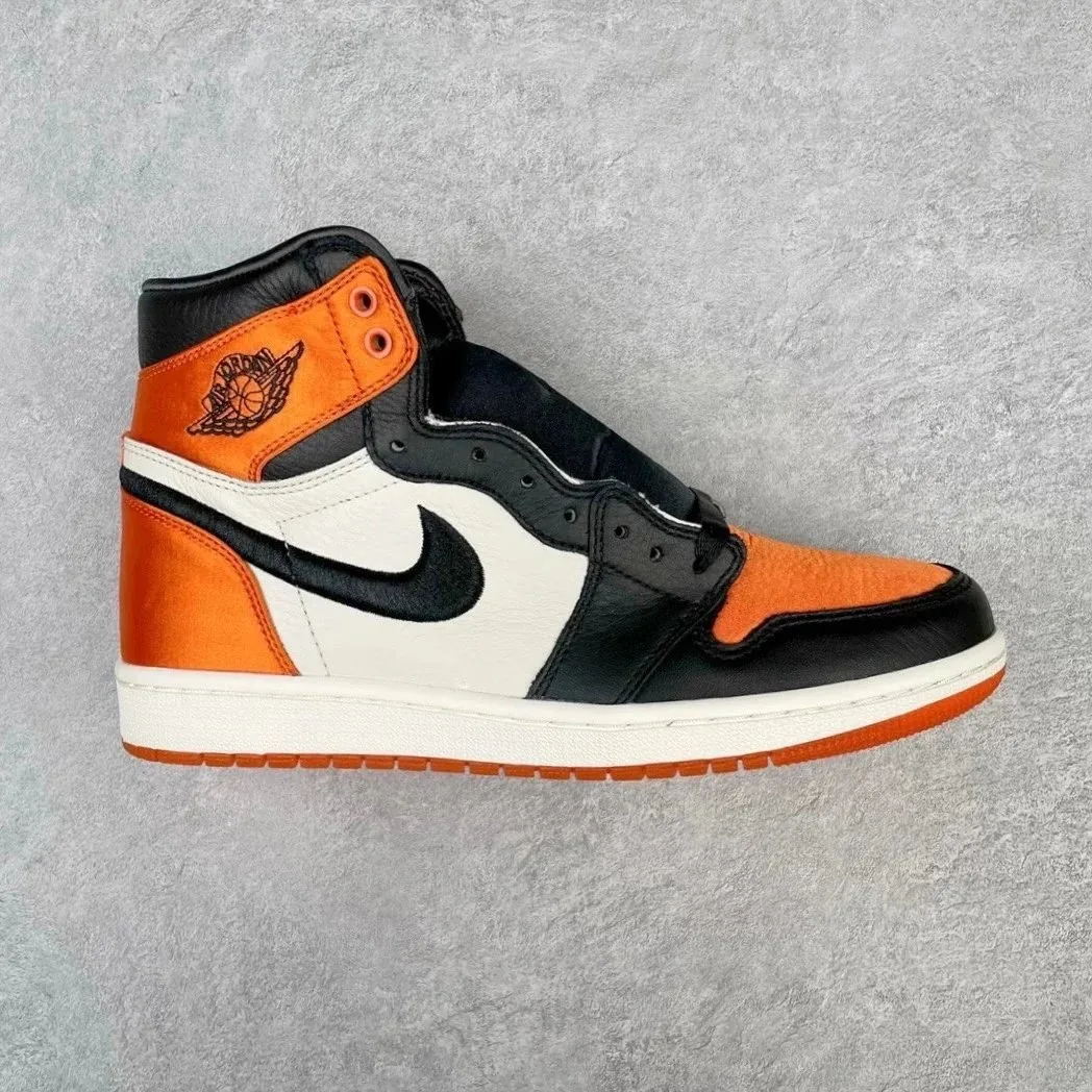 Air Jordan 1 White Sneakers — Photo 5