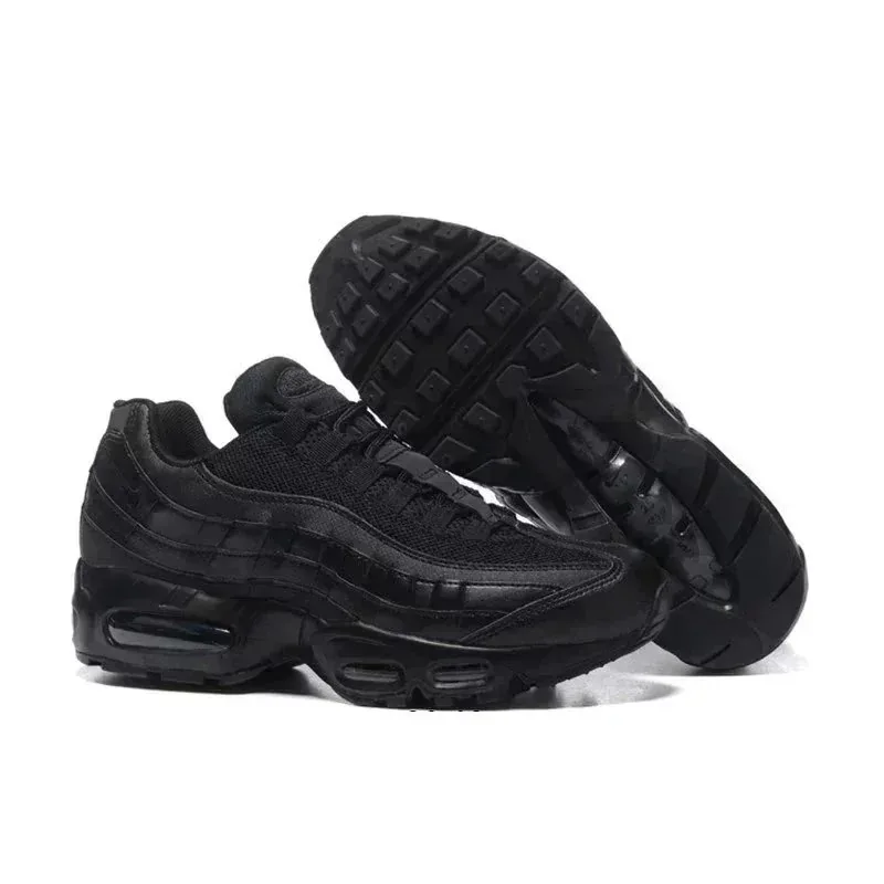 Nike Air Max 95 Black Sneakers — QC