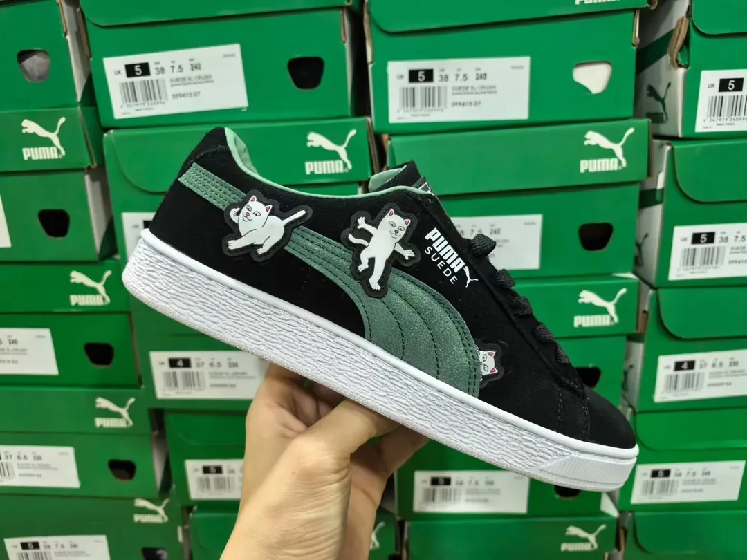 Puma Suede Classic Closed-Toe Leather Shoes