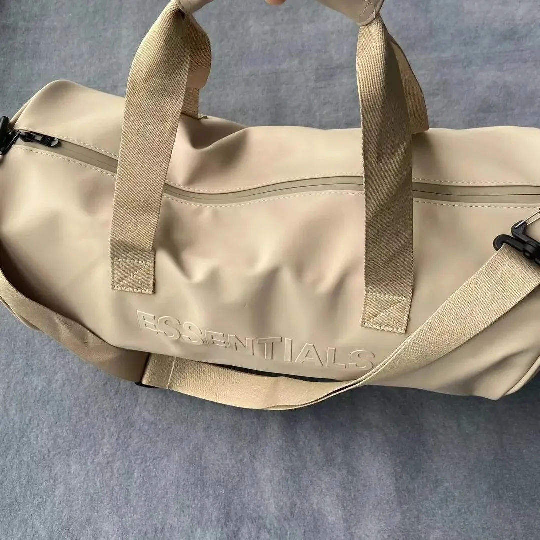 Essentials Wet-Dry Gym Bag — Photo 3